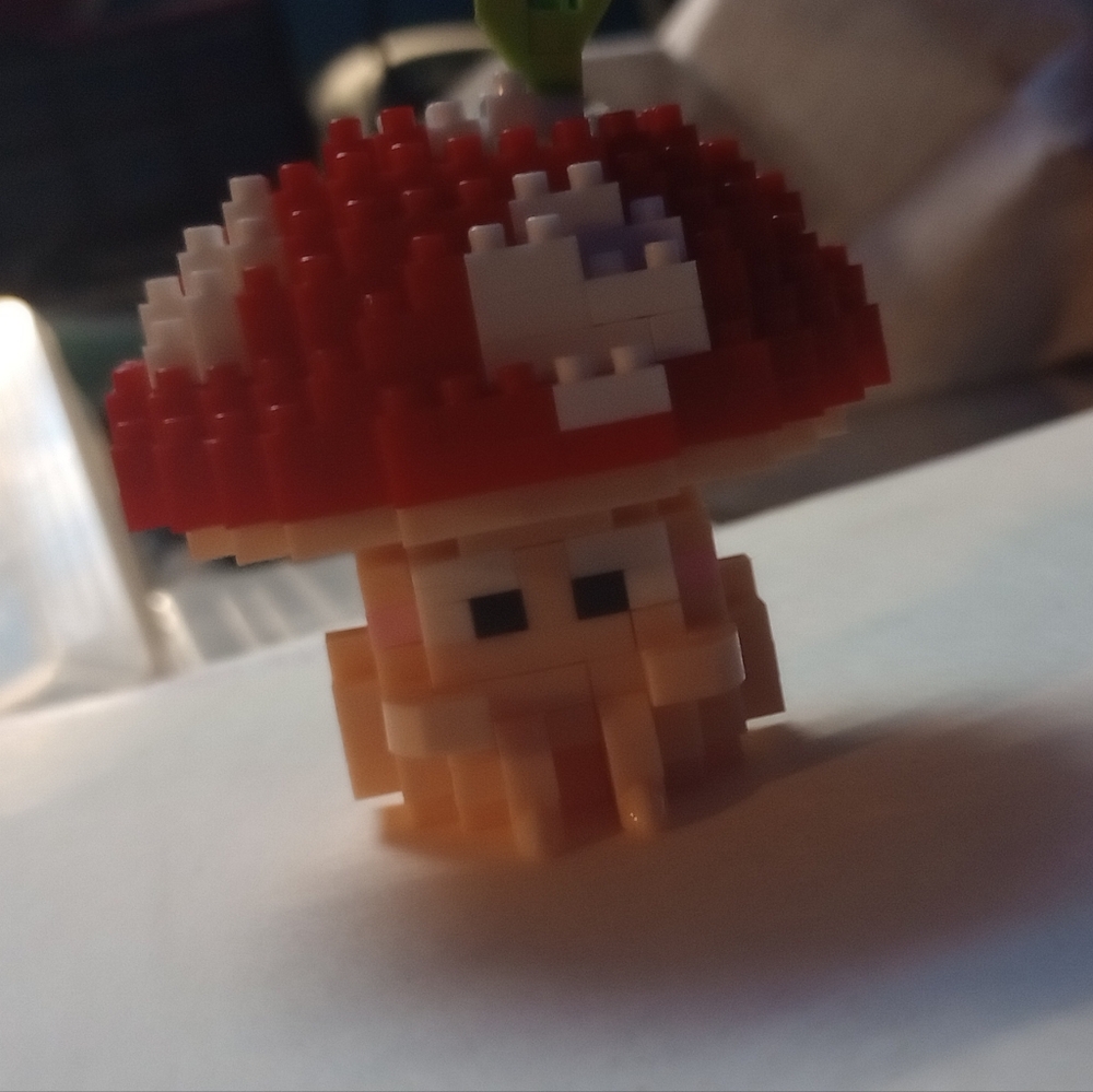 Mushroom Building Blocks Puzzle - Red, White, and Green - Picture 3 of 6
